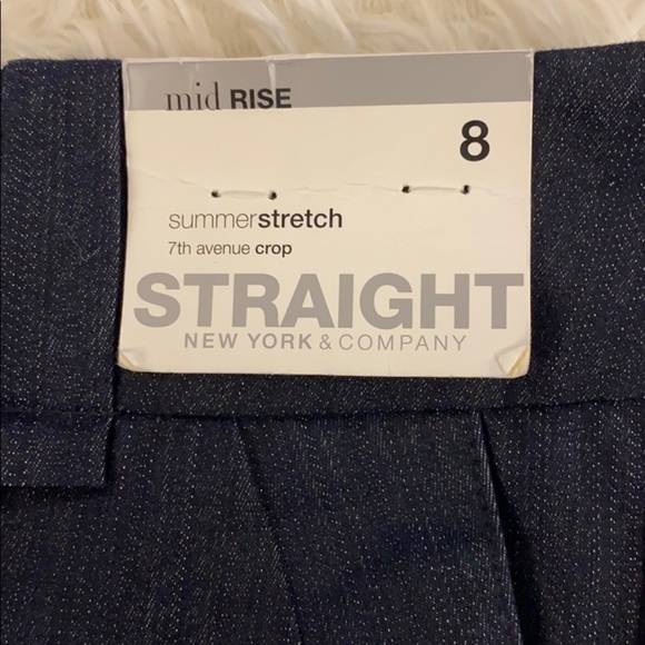 New York & Company Mid Rise Straight Cropped Pants - Picture 3 of 4